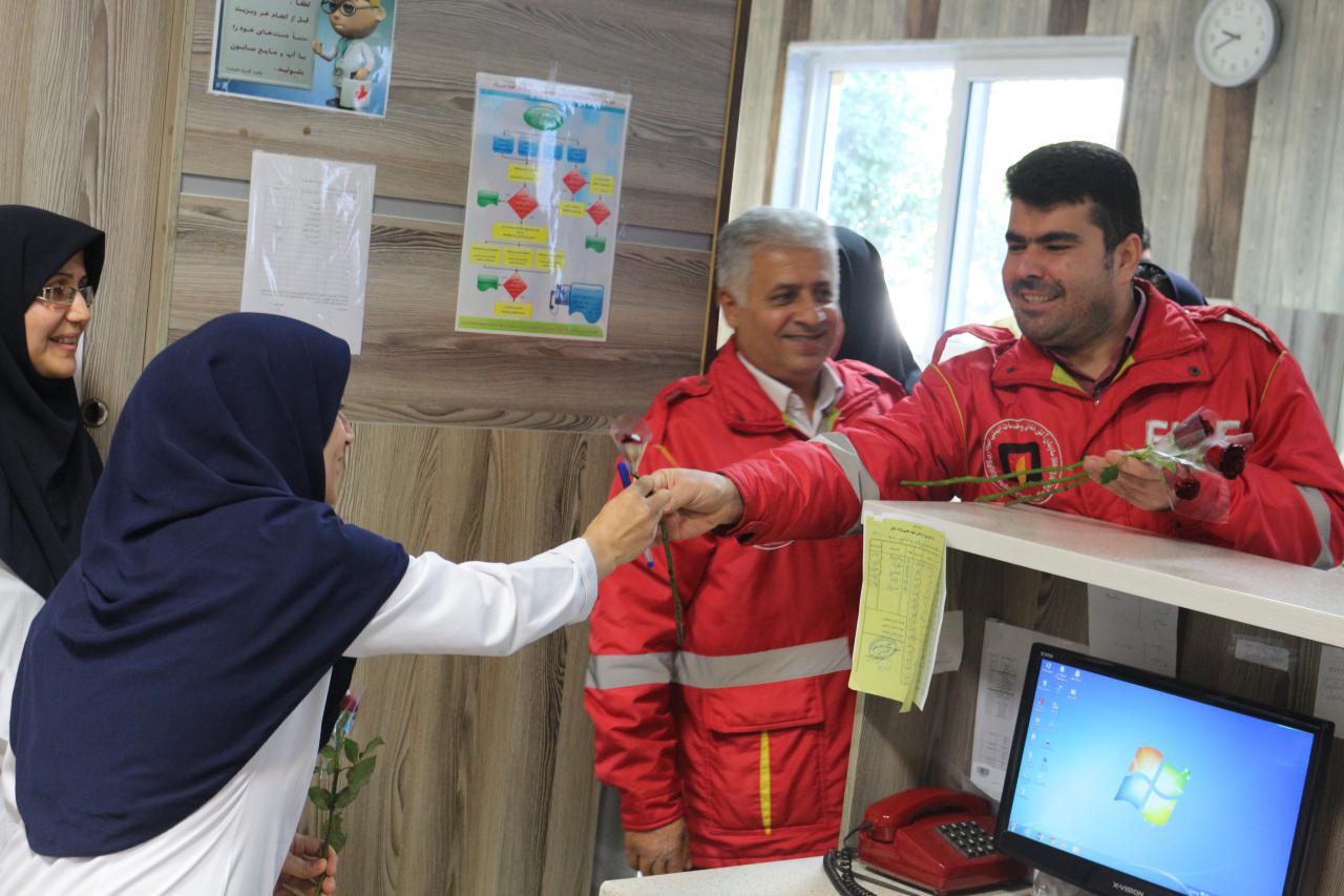 باحضور مهندس دابوئیان مدیرعامل سازمان، دیدارآتش نشانان با پرستاران به مناسبت روز پرستار