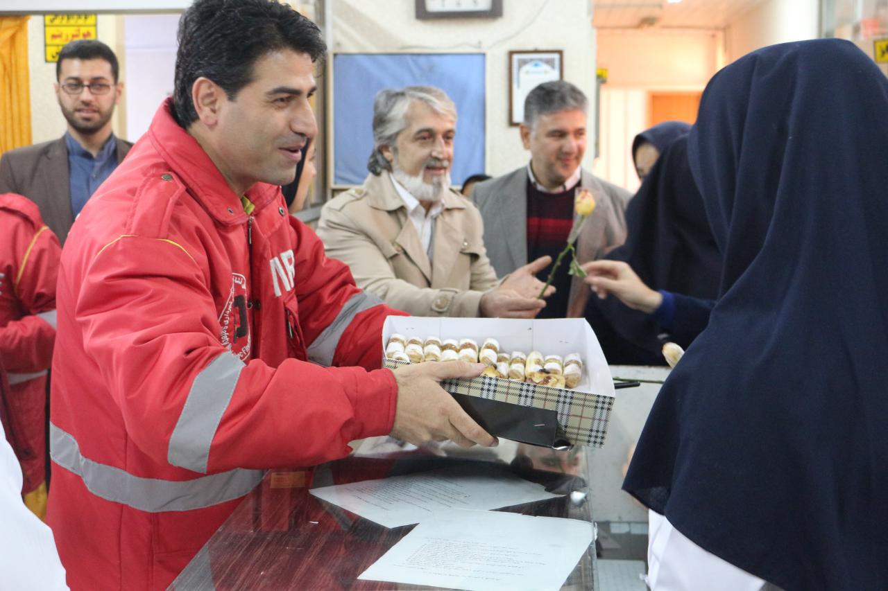 باحضور مهندس دابوئیان مدیرعامل سازمان، دیدارآتش نشانان با پرستاران به مناسبت روز پرستار