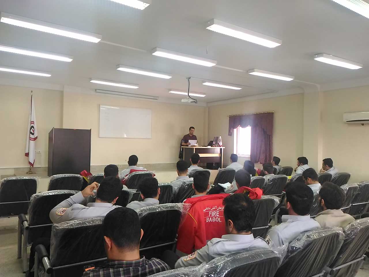 پیگیری آموزش تخصصی نیروهای جدید سازمان 