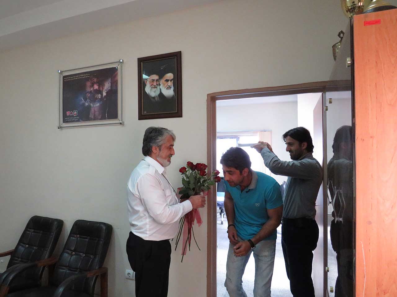 اعزام تیم منتخب کوهنوردی به قله دماوند