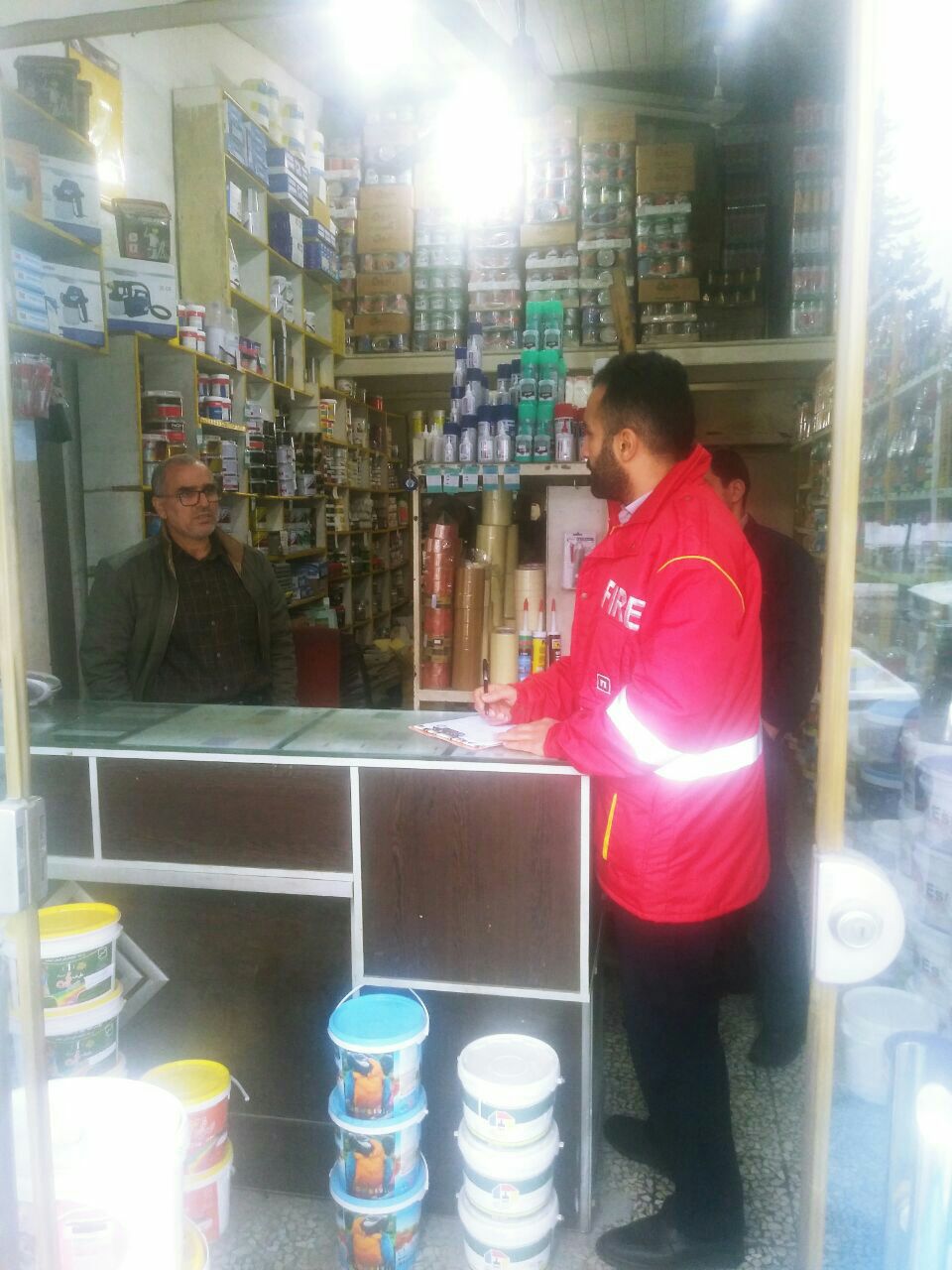 مدیر عامل سازمان آتش نشانی و خدمات ایمنی شهرداری بابل : با  جدیت و پشتکار ((طرح جامع ایمنی پایدار شهری)) را دنبال می کنیم .